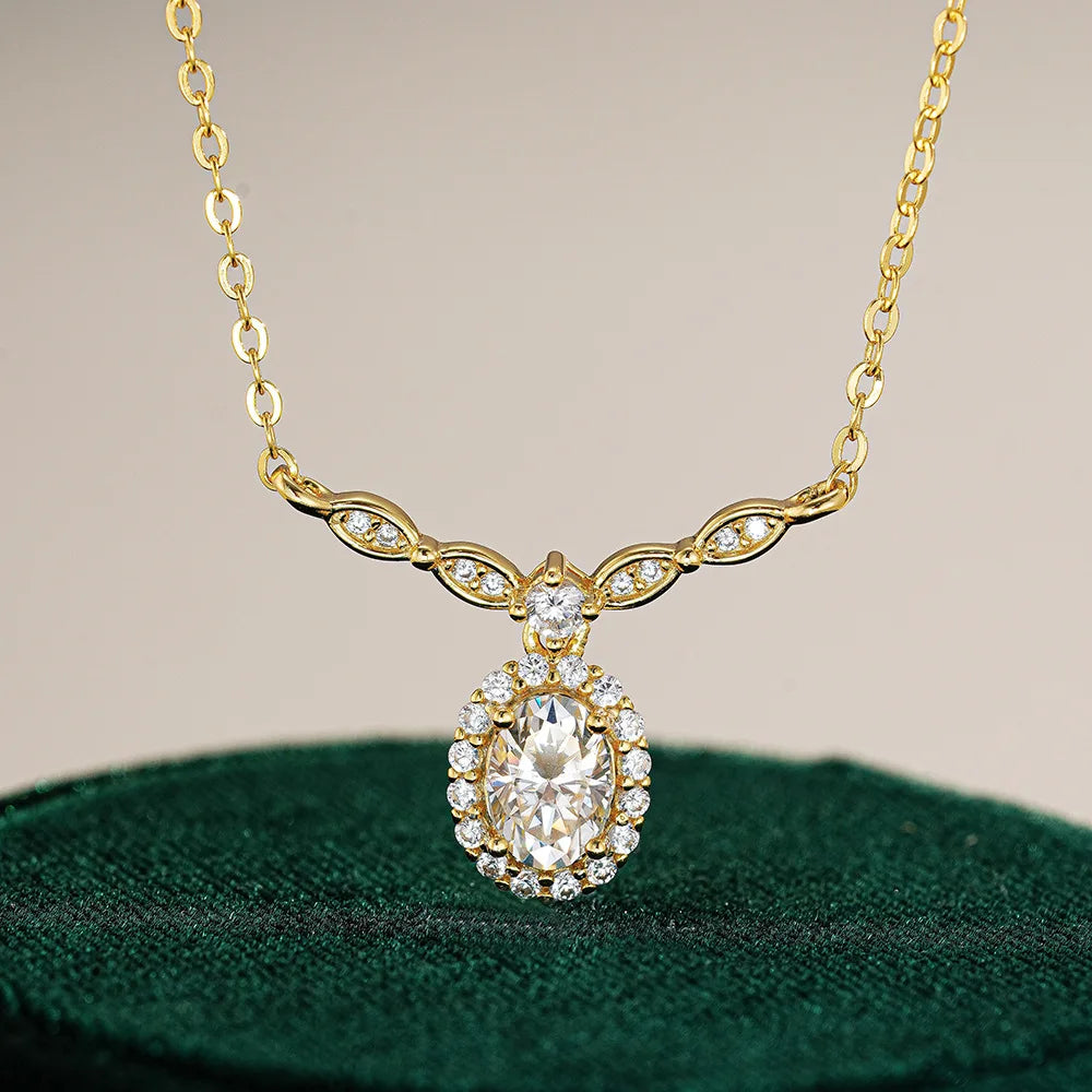 Colar Guida – Sofisticação Suprema em Ouro com Diamantes
