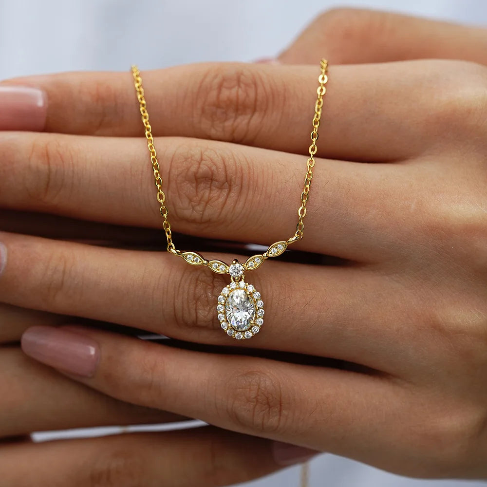 Colar Guida – Sofisticação Suprema em Ouro com Diamantes