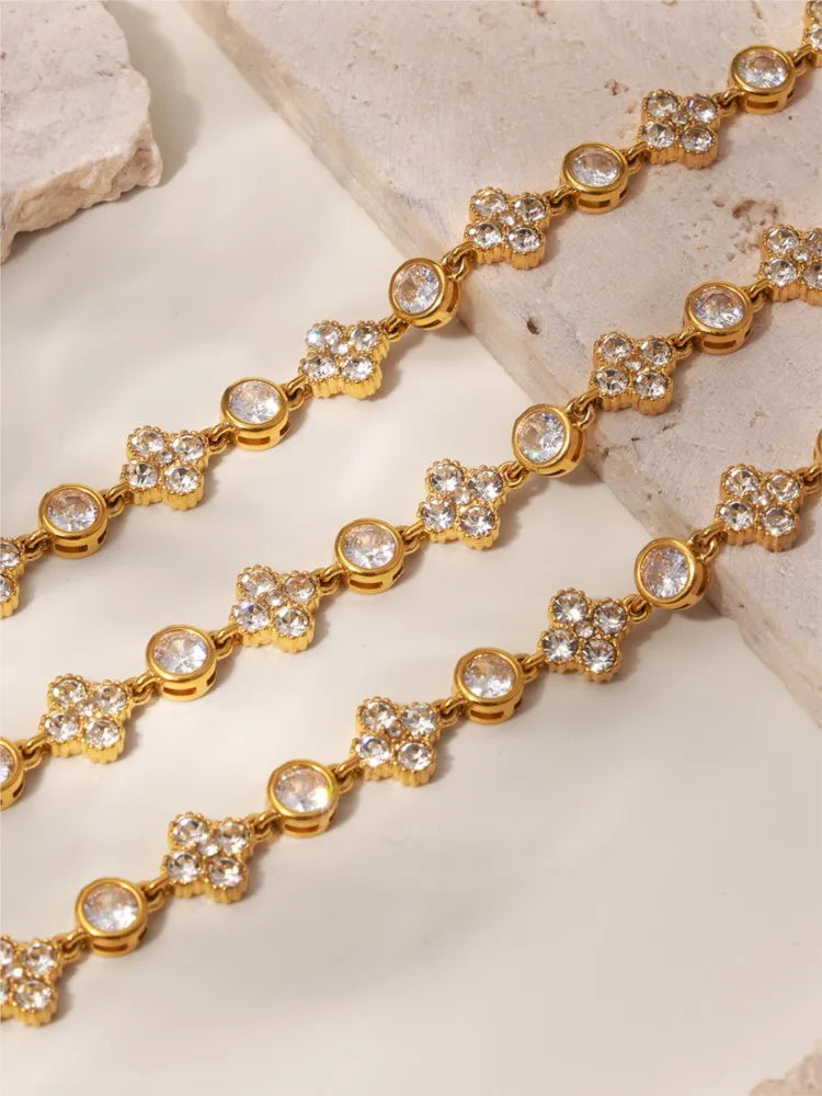 Pulseira Pierina – Delicadeza Dourada com Design Italiano