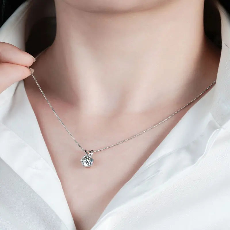 Colar Rosalba – O Encanto da Moissanite em Prata 925
